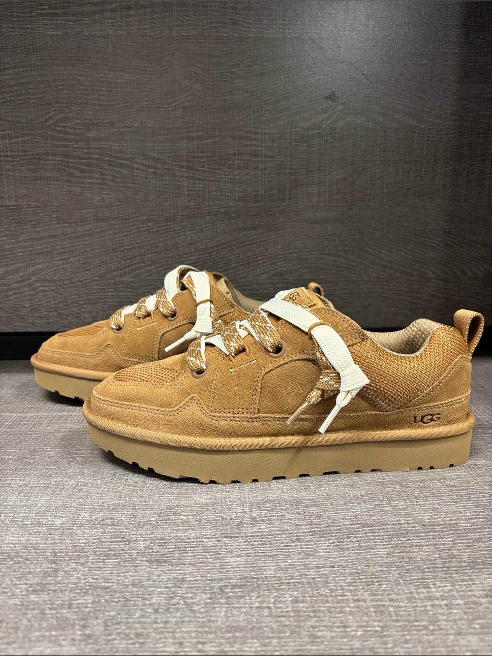 Women’s UGG Lowmel Sneakers (Chestnut) - Size 10